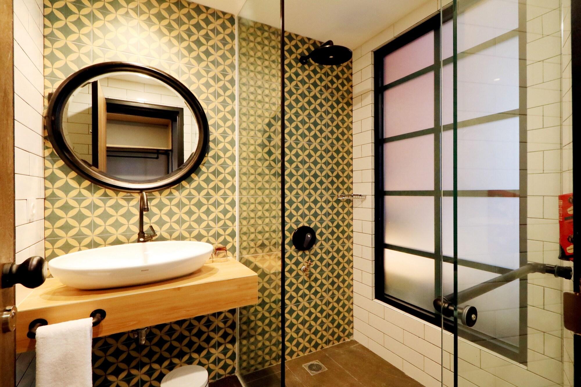 Hotel Fortunagrande Jembel Екстериор снимка