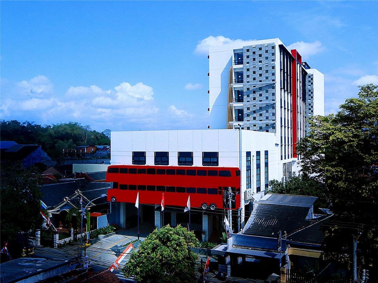 Hotel Fortunagrande Jembel Екстериор снимка