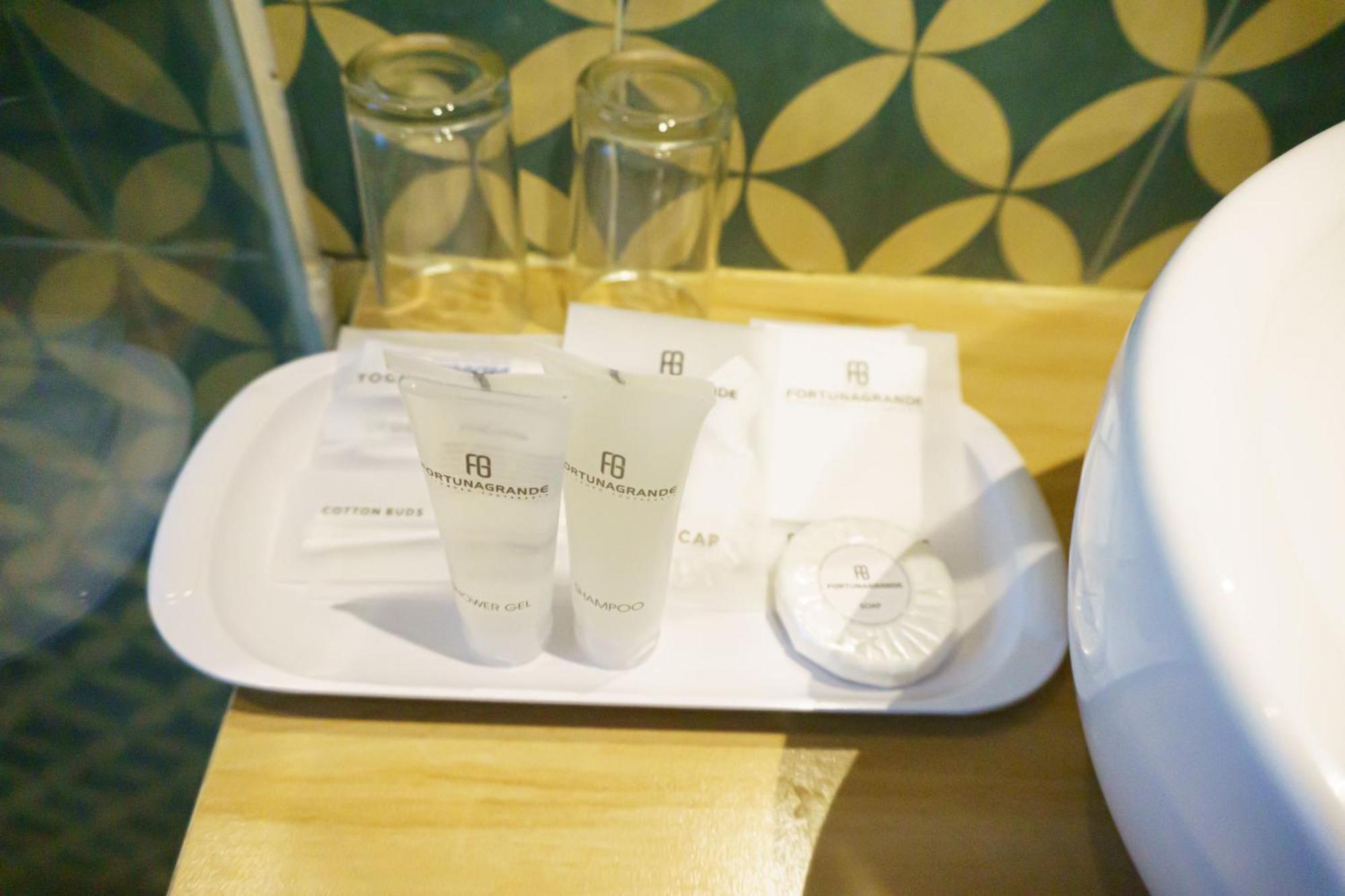 Hotel Fortunagrande Jembel Екстериор снимка