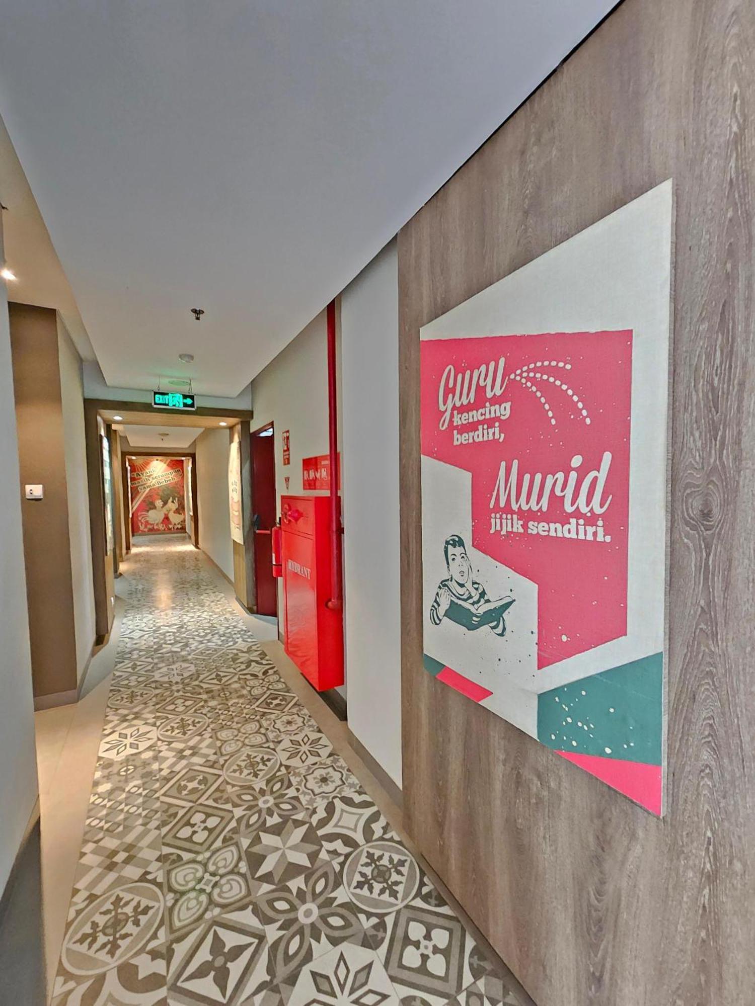 Hotel Fortunagrande Jembel Екстериор снимка